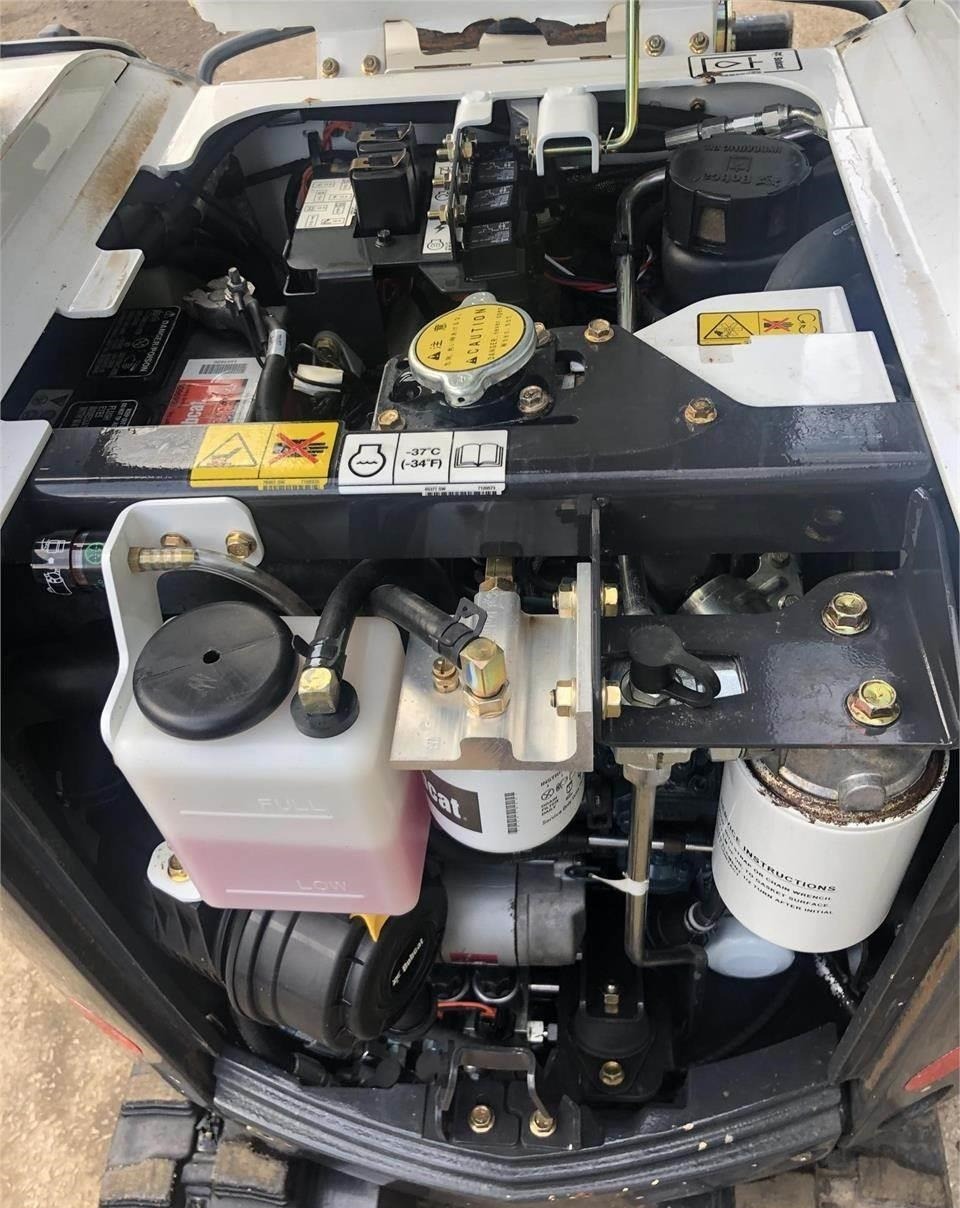 2017 BOBCAT E10 - Image 12