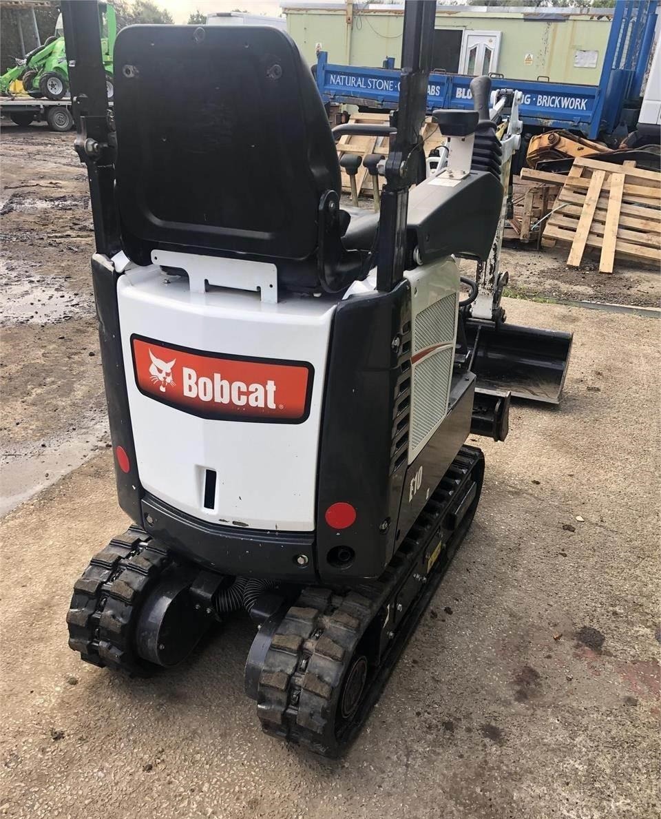 2017 BOBCAT E10 - Image 6