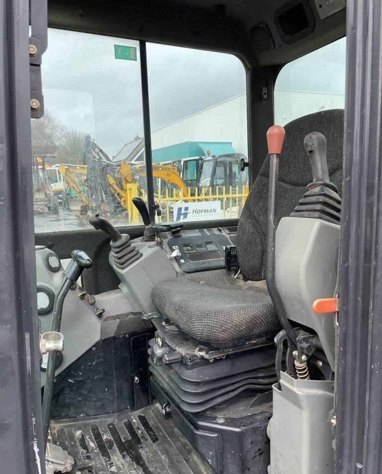2012 BOBCAT E32 - Image 3