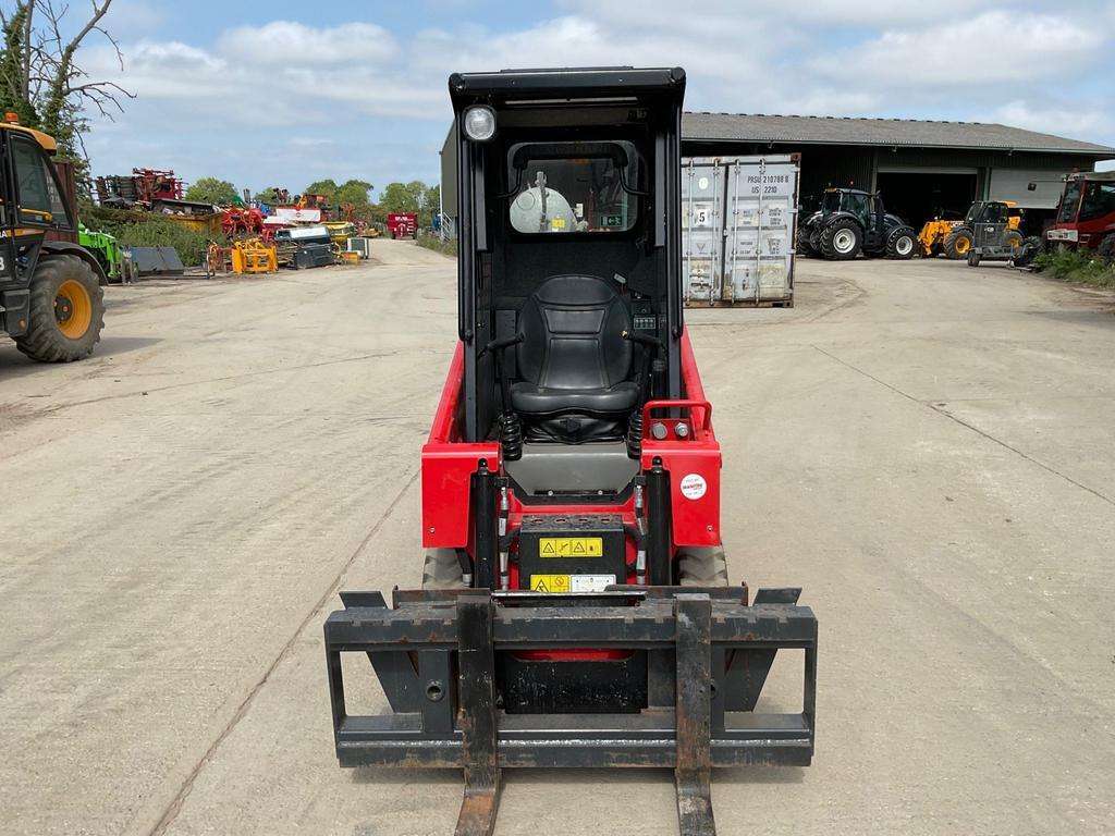 2021 Manitou 850R - Image 8