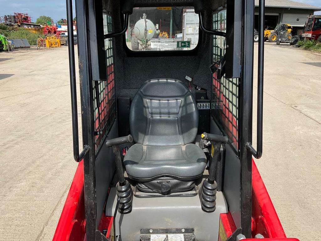 2021 Manitou 850R - Image 12