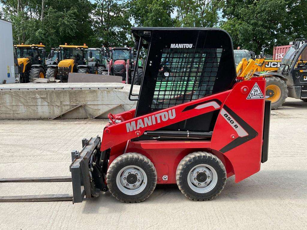 2021 Manitou 850R - Image 15