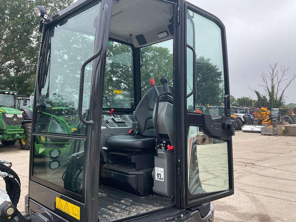 2023 Bobcat E26 - Image 11