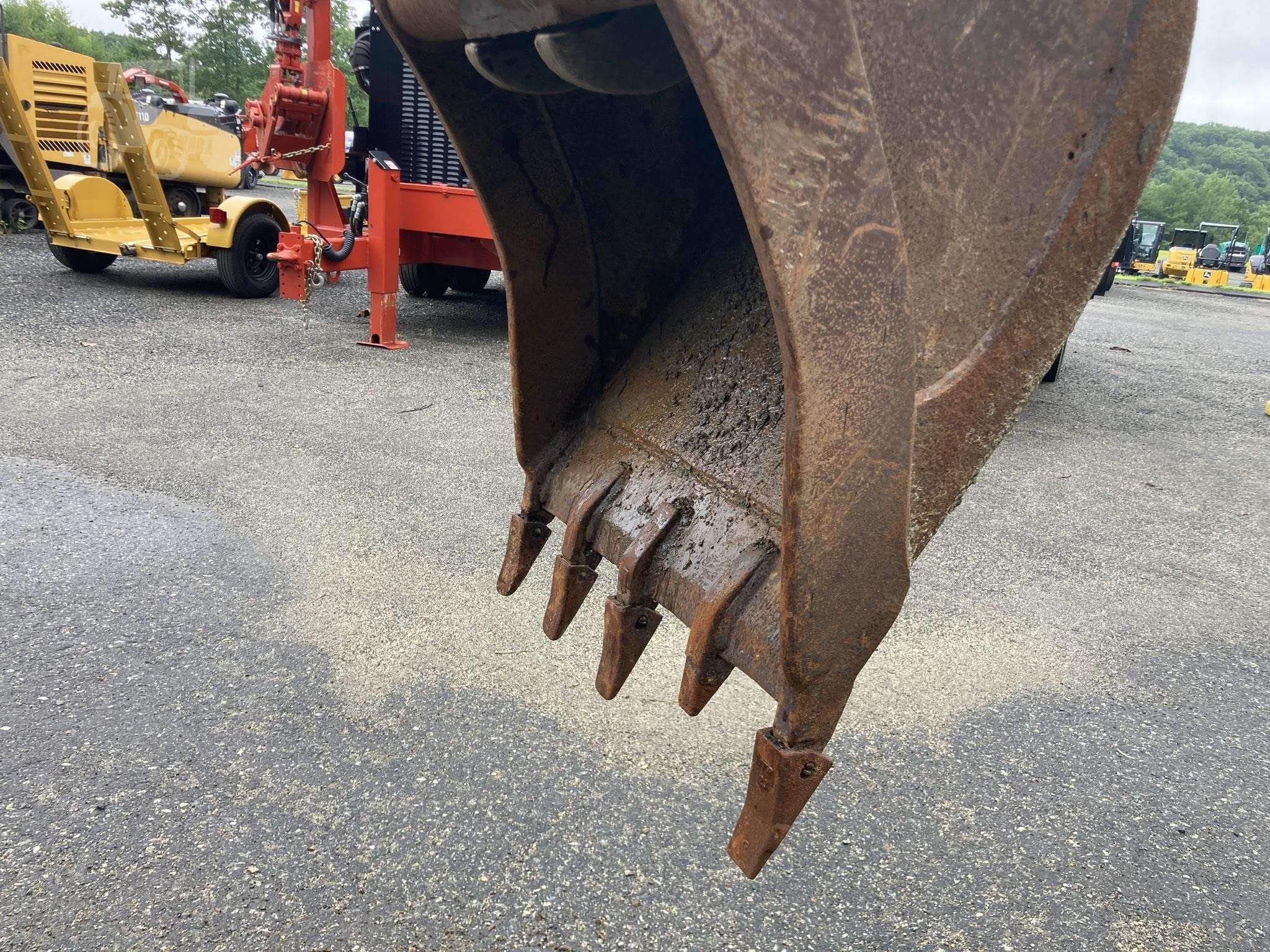 2002 DEERE 410G - Image 12