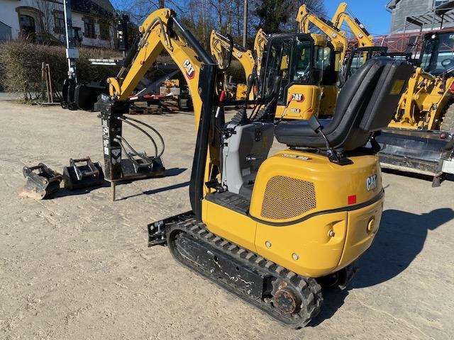 2022 Caterpillar 300.9 D Mini excavator - Image 18