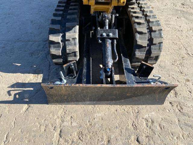 2022 Caterpillar 300.9 D Mini excavator - Image 9