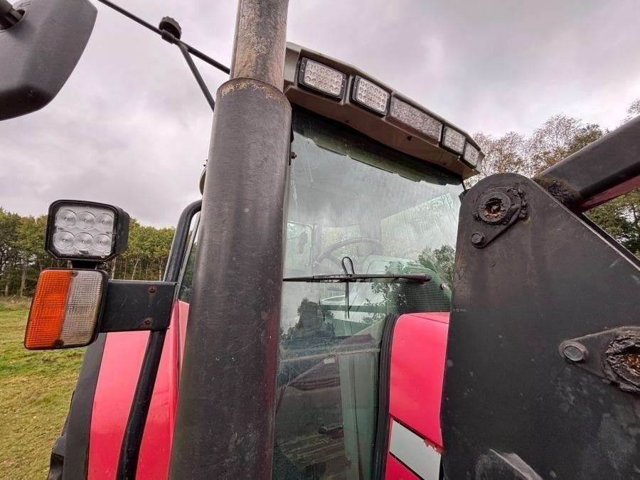 2000 Massey Ferguson 6290 Tractor with front loader and attachments - Image 55