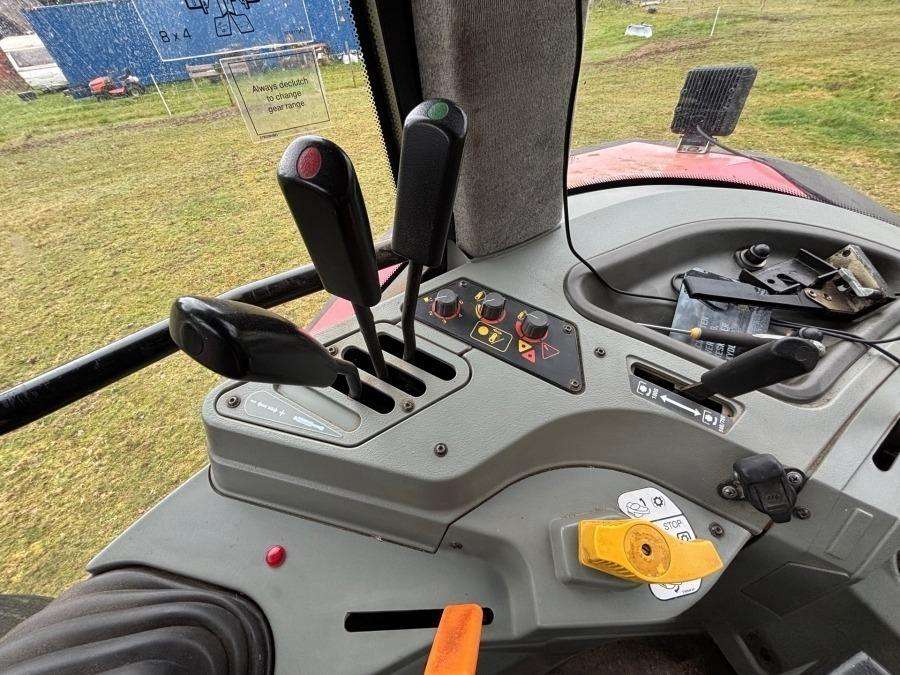 2000 Massey Ferguson 6290 Tractor with front loader and attachments - Image 69