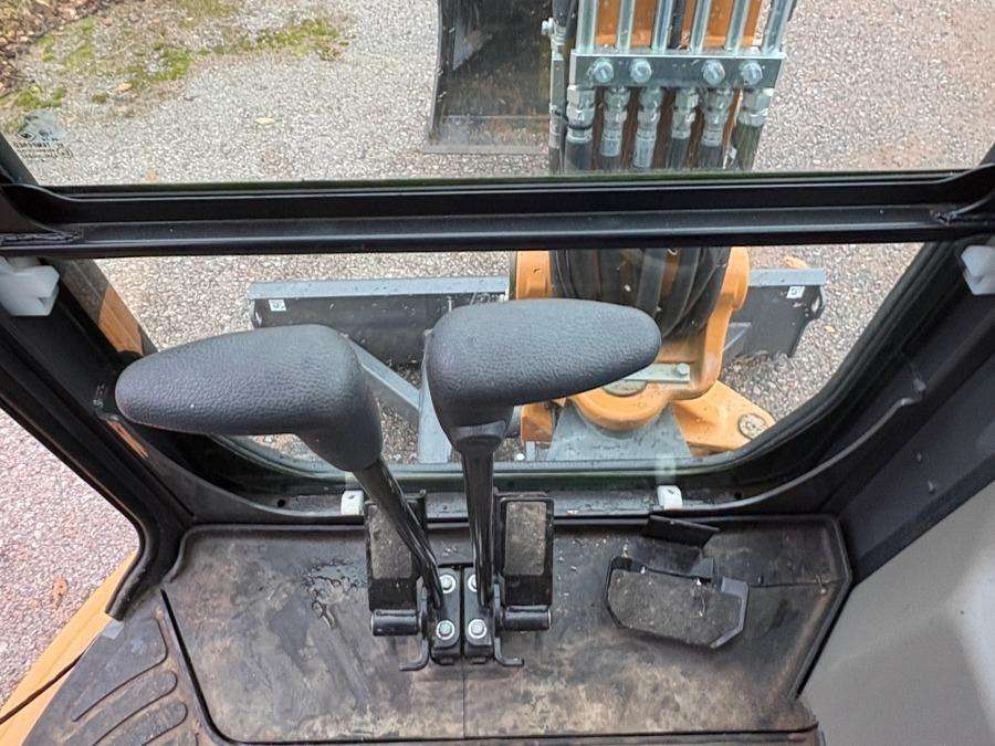2016 Case CX35B excavator with attachments - Image 14