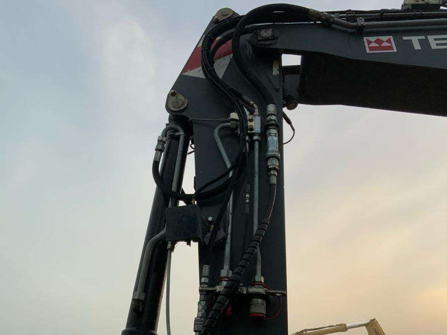 2016 Terex TW85 excavator with trailer and attachments - Image 139