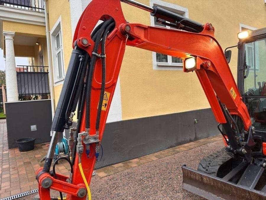 2017 Kubota KX027-4 Excavator - Image 15