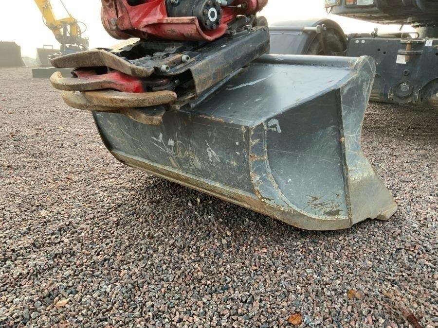 2016 Terex TW85 excavator with trailer and attachments - Image 17