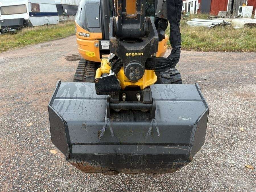 2016 Case CX35B excavator with attachments - Image 24