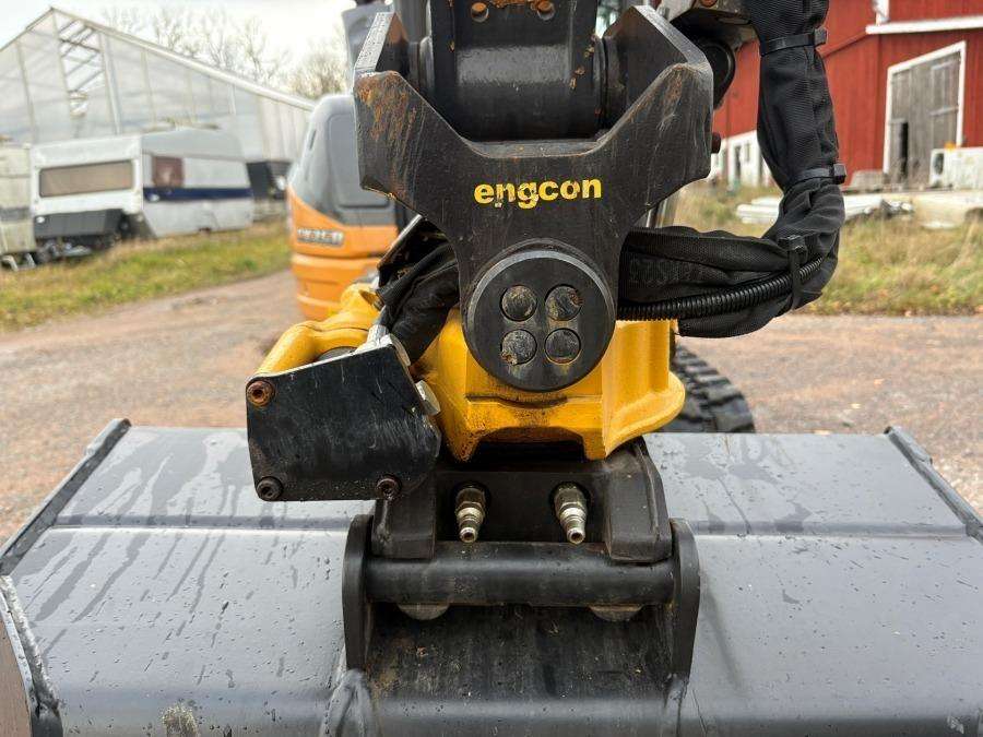 2016 Case CX35B excavator with attachments - Image 25