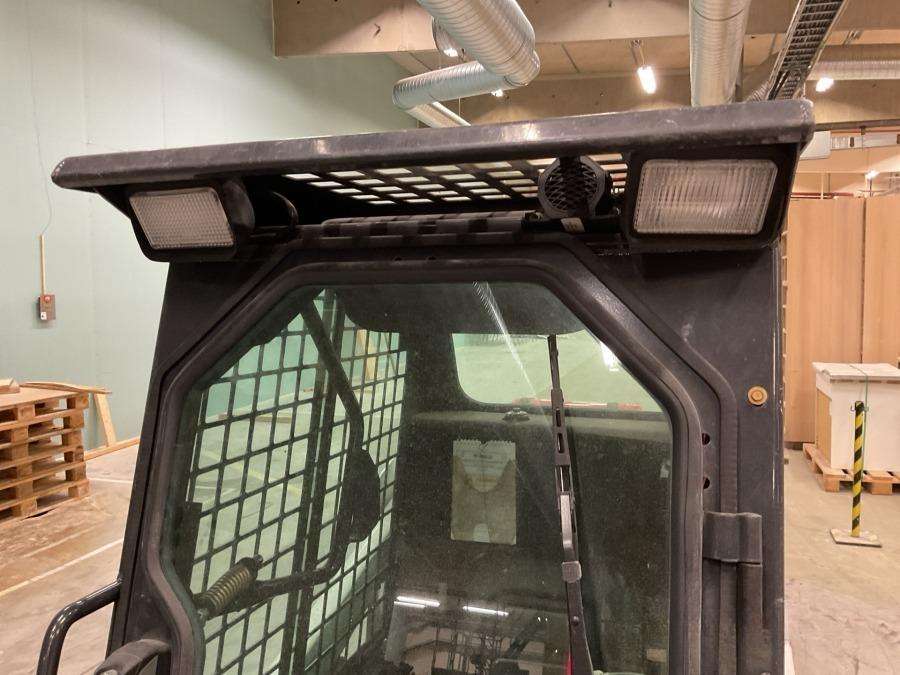 2016 Bobcat S70 Skid loader - Image 26
