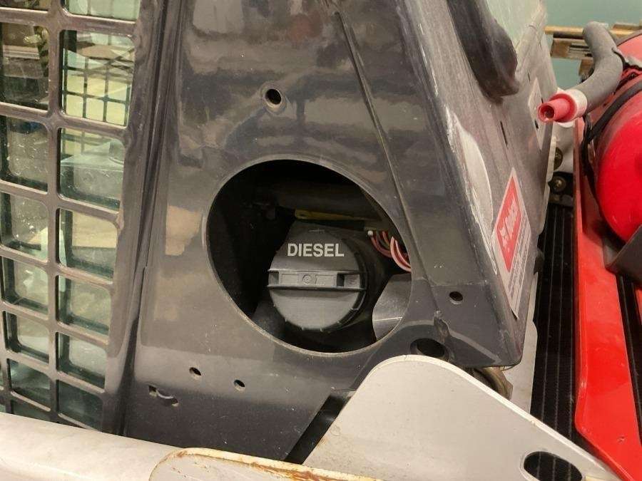 2016 Bobcat S70 Skid loader - Image 32