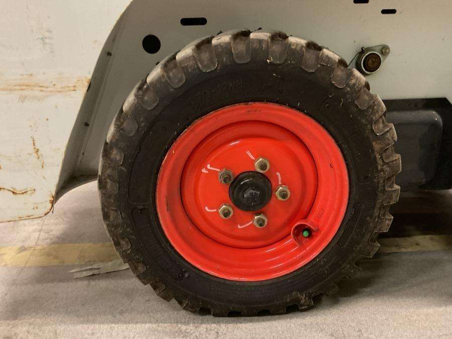 2016 Bobcat S70 Skid loader - Image 40
