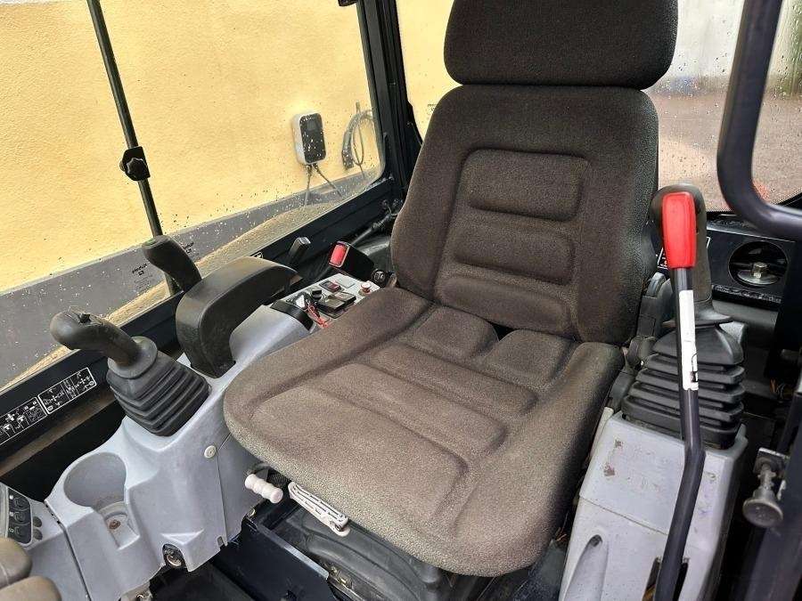 2017 Kubota KX027-4 Excavator - Image 62