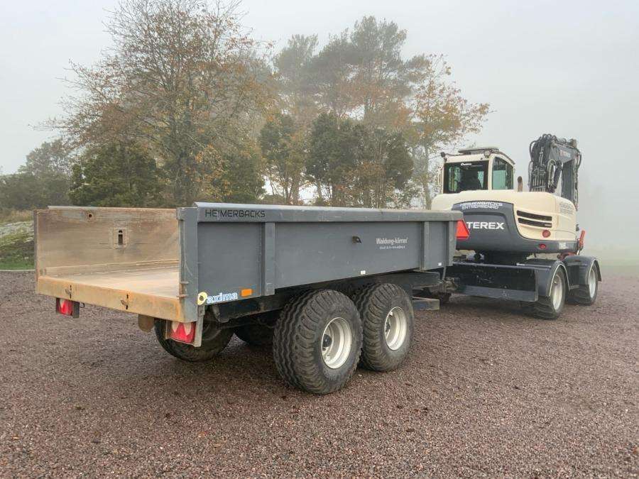 2016 Terex TW85 excavator with trailer and attachments - Image 71