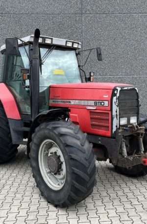 1996 Massey Ferguson 8110 Tractor