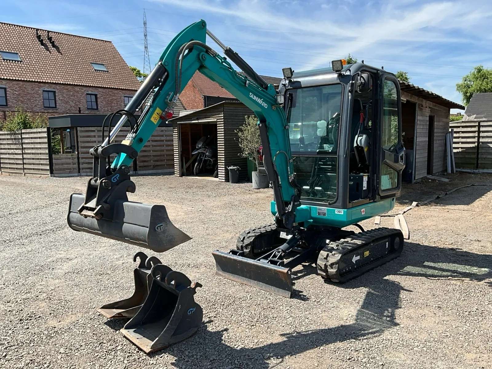 2022 Sunward SWE20F Mini Excavator - Image 2