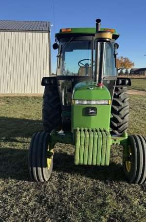 1989 JOHN DEERE 2755