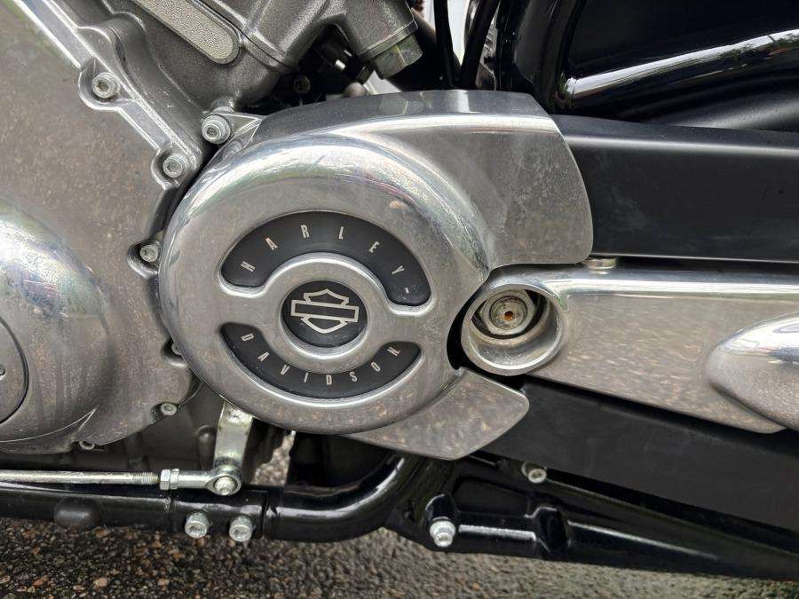 2014 Harley Davidson V-rod Muscle Motorcycle - Image 11