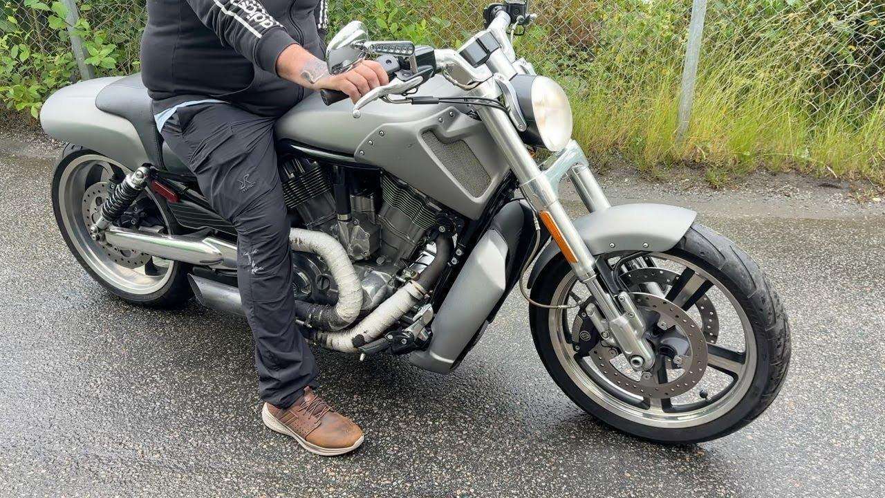 2014 Harley Davidson V-rod Muscle Motorcycle - Image 12
