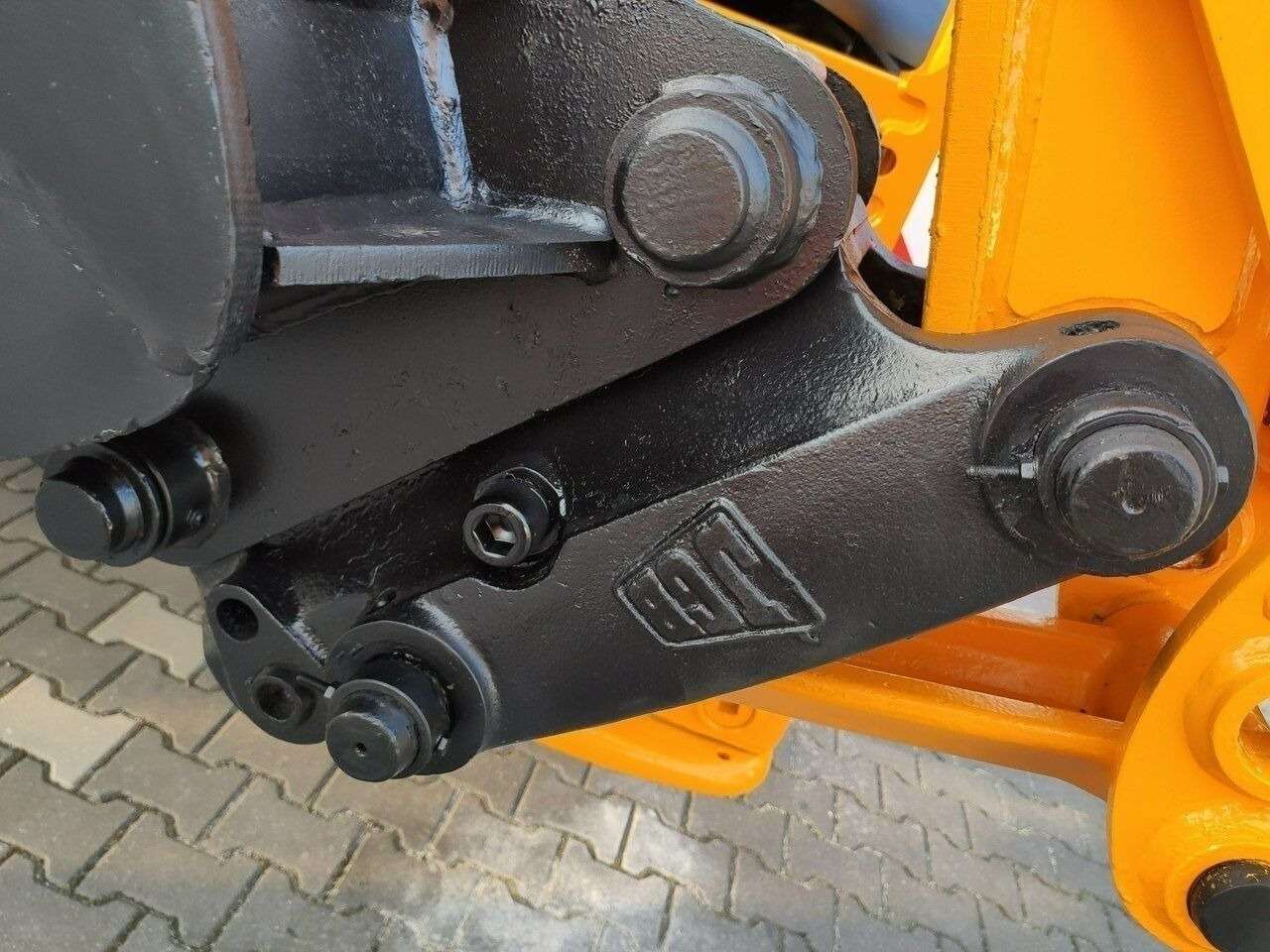 2014 JCB 3CX backhoe loader - Image 15