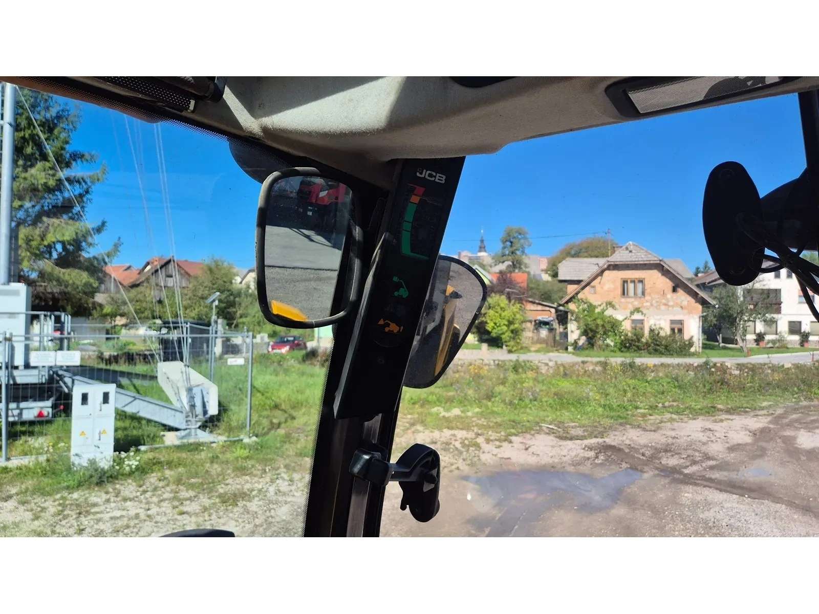 2017 JCB TCM220 T4-C Telescopic Handlers - Image 14