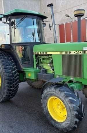 1984 John Deere 3040 Tractor