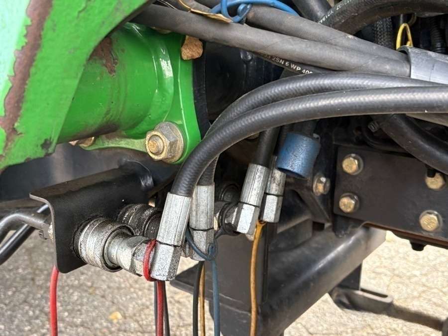2008 John Deere 3520 Tractor - Image 17