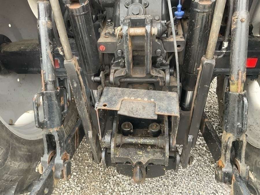 2008 Massey Ferguson 5445 Dyna-4 Tractor - Image 17