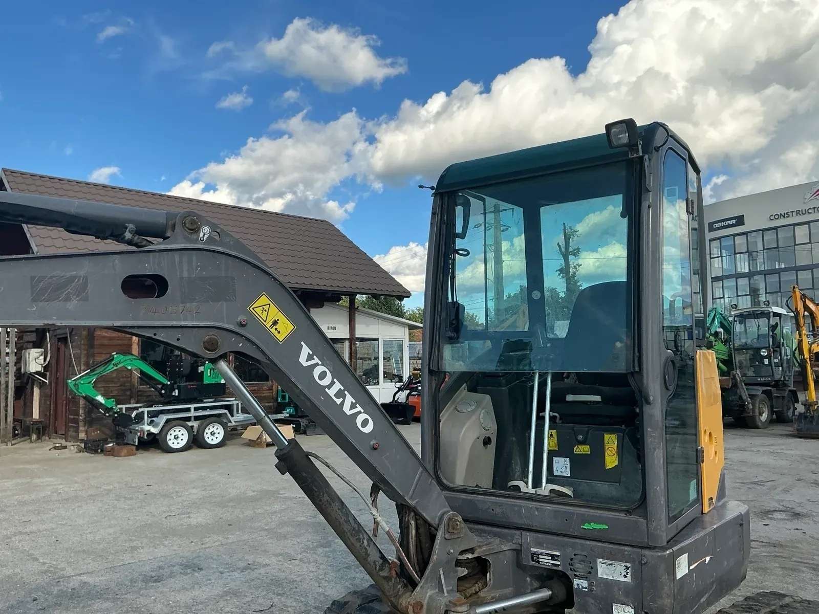2015 Volvo ECR 25 D Mini-Excavator - Image 16