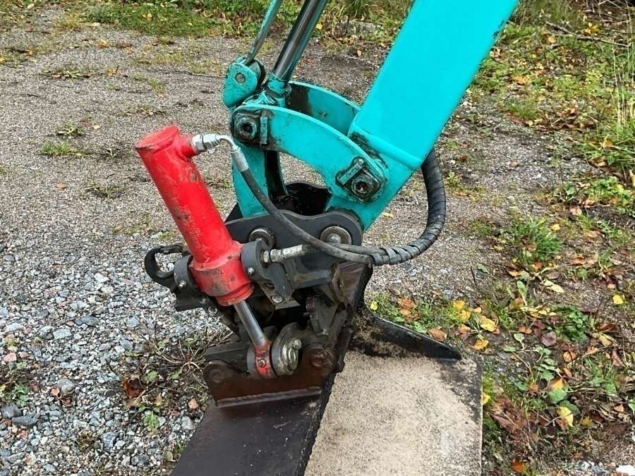 2017 Kobelco SK18 excavator with machine trailer and attachments - Image 14