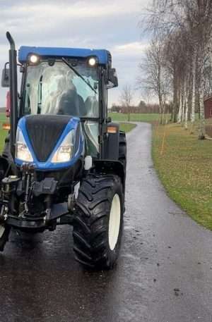 2019 New Holland T4.100F