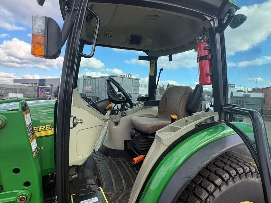 2008 John Deere 3520 Tractor - Image 24