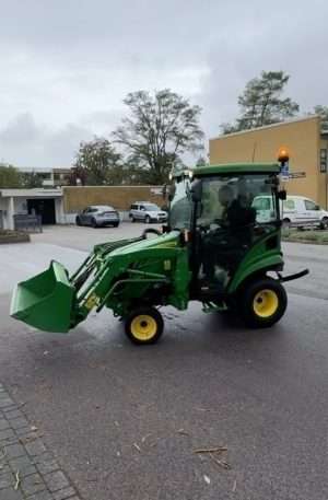2017 John Deere 1026R Tractor