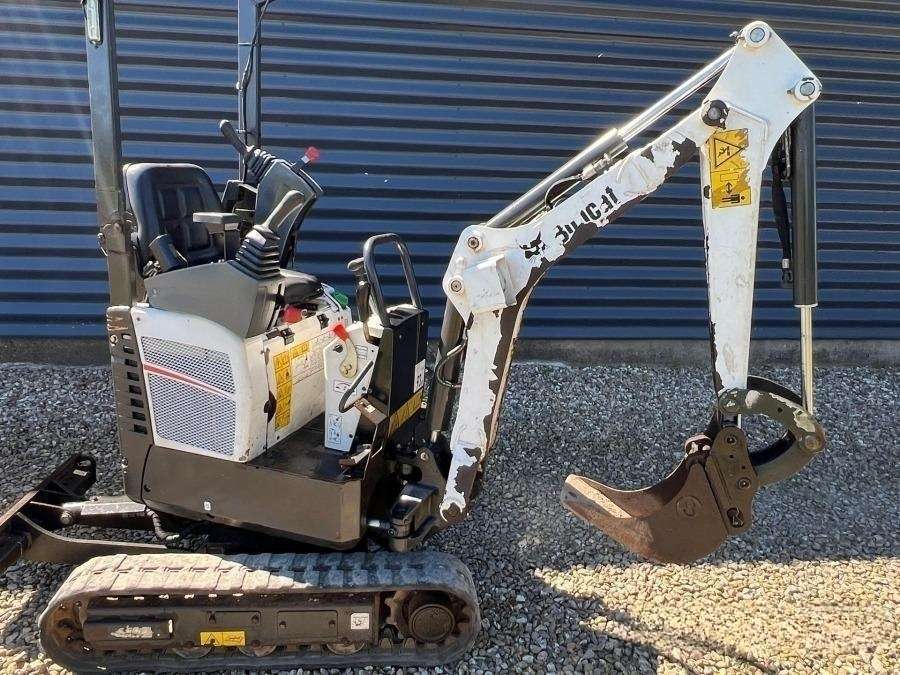2021 Bobcat E10Z Excavator - Image 7