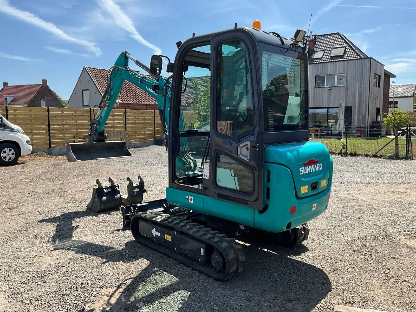 2022 Sunward SWE20F Mini Excavator - Image 4