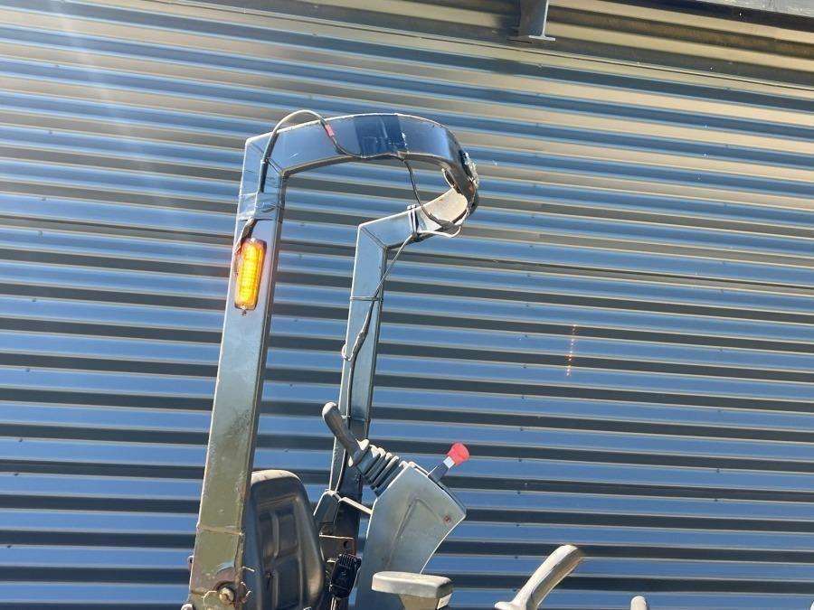 2021 Bobcat E10Z Excavator - Image 5
