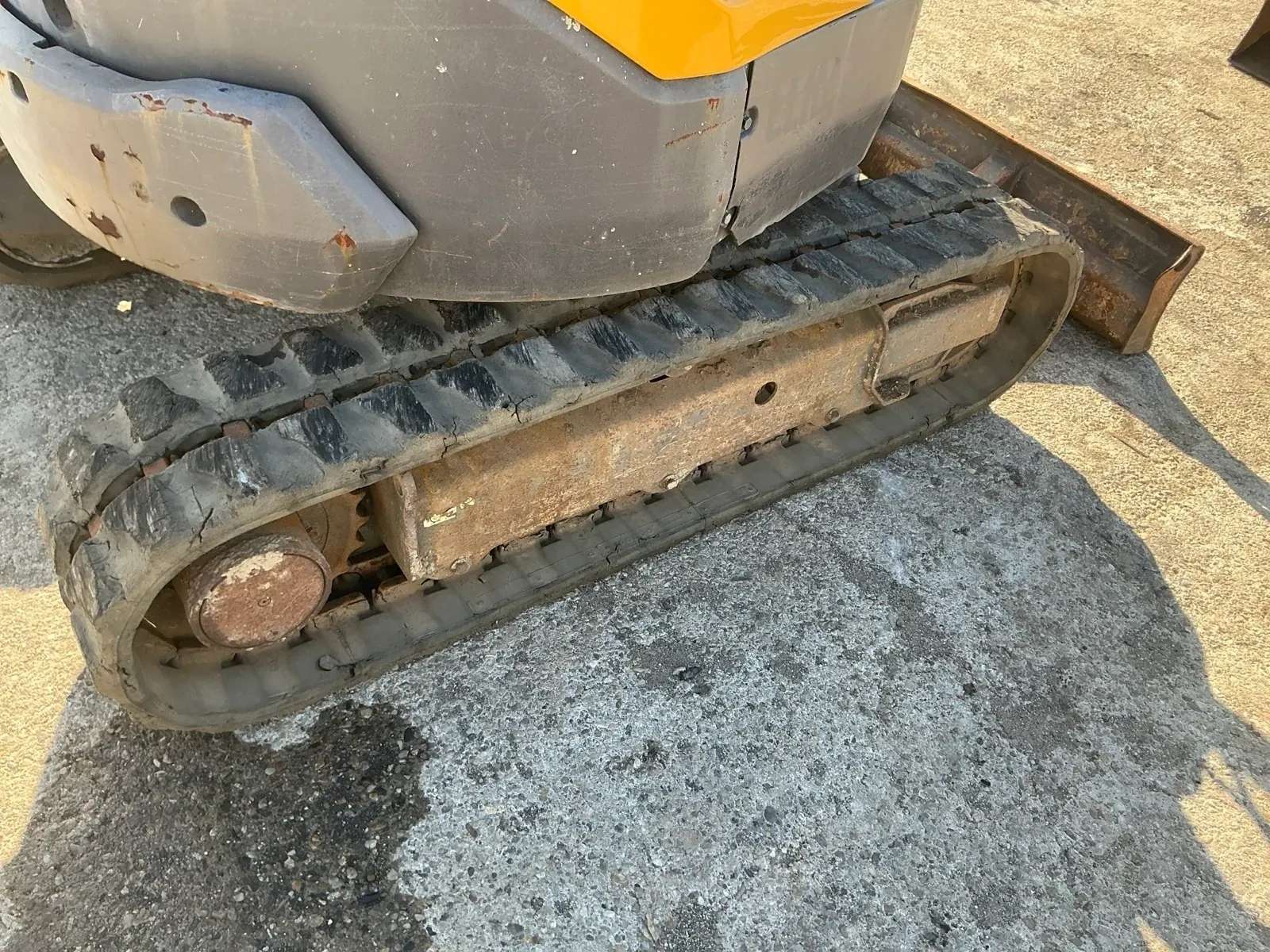 2015 Volvo ECR 25 D Mini-Excavator - Image 30