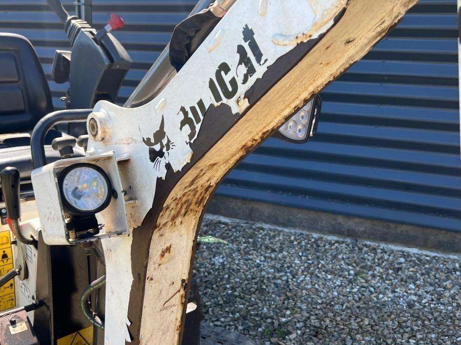 2021 Bobcat E10Z Excavator - Image 4