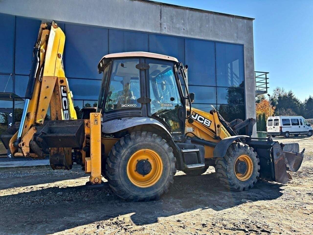 2011 JCB 3CX BACKHOE LOADER - Image 32