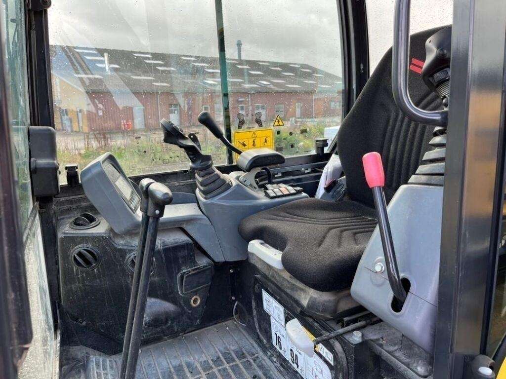 2020 Yanmar SV26 excavator with bucket package - Image 33