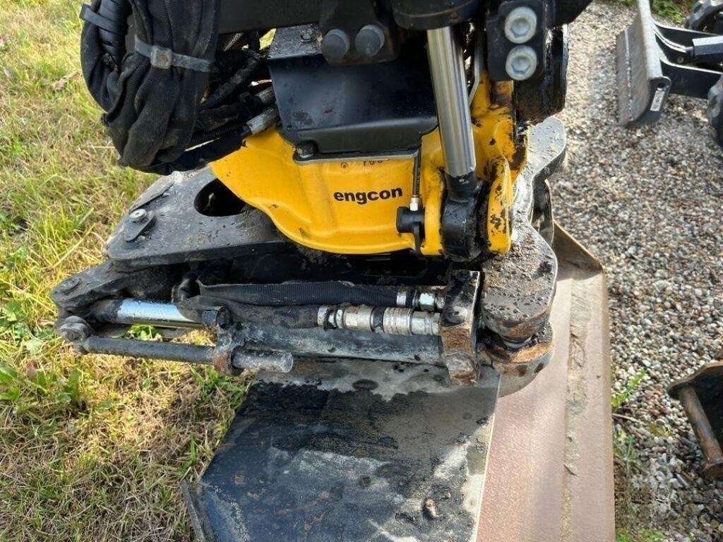 2020 Yanmar SV26 excavator with bucket package - Image 5