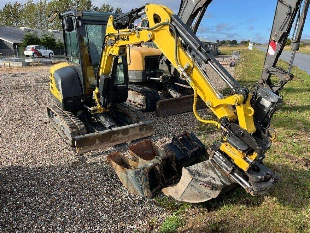 2020 Yanmar SV26 excavator with bucket package