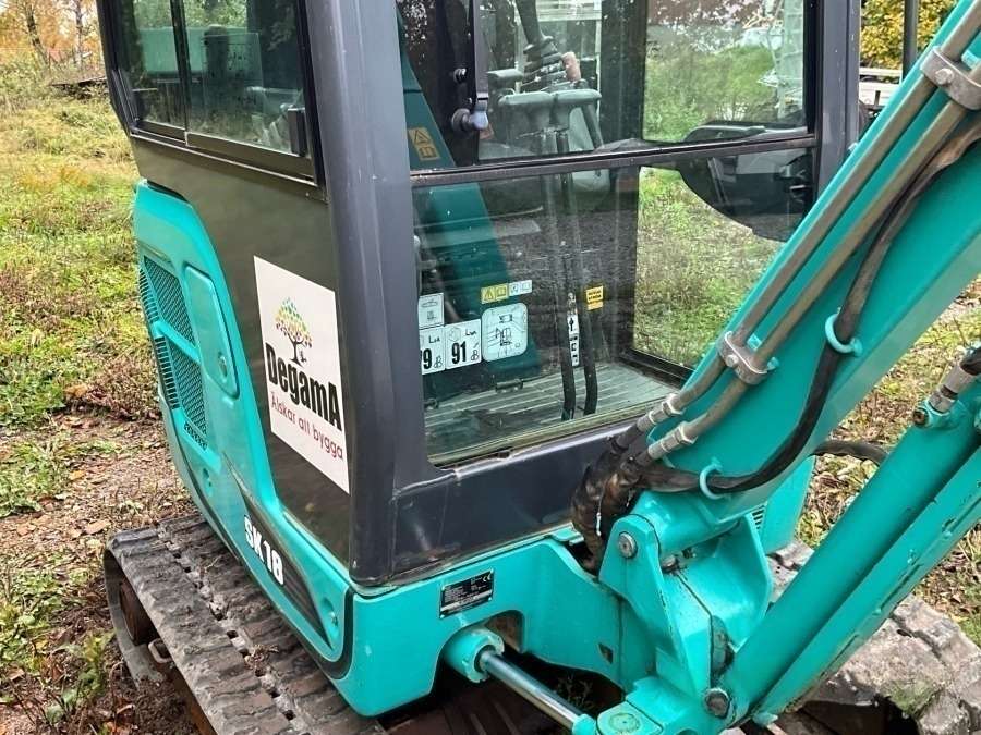 2017 Kobelco SK18 excavator with machine trailer and attachments - Image 44