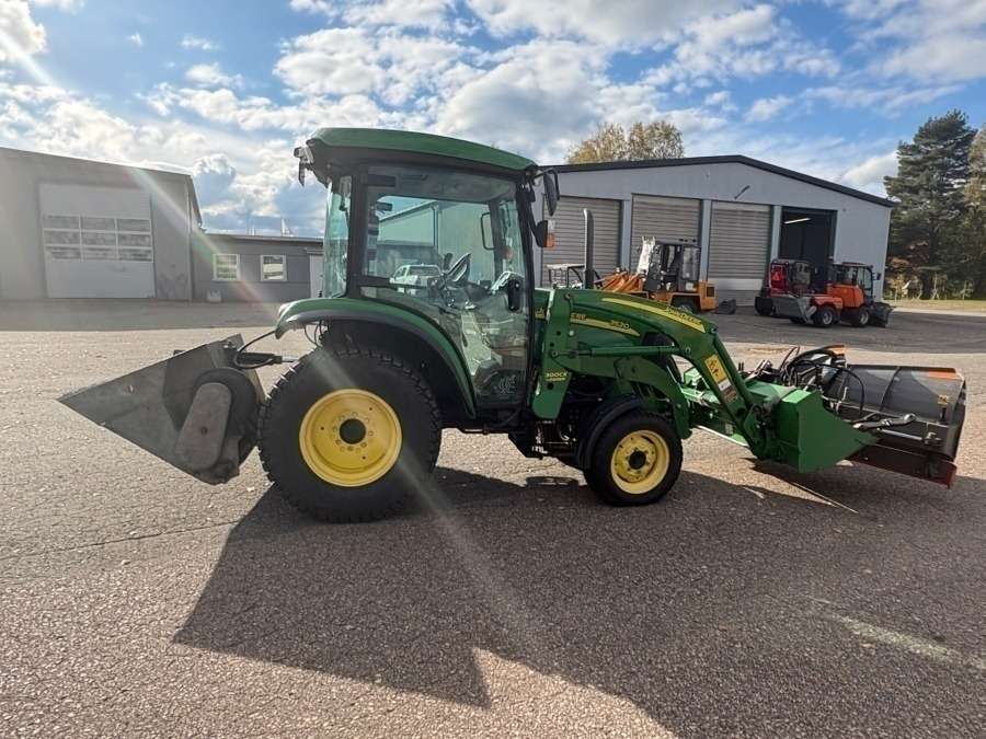 2008 John Deere 3520 Tractor