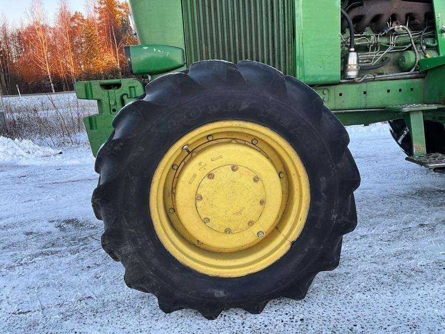 1980 John Deere 4040 Tractor - Image 64
